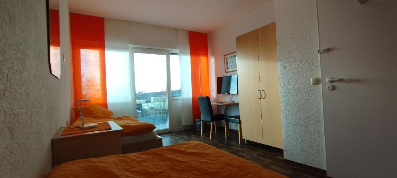 Gaststaette Zur Tribuene Aparthotel Pfungstadt Ngoại thất bức ảnh
