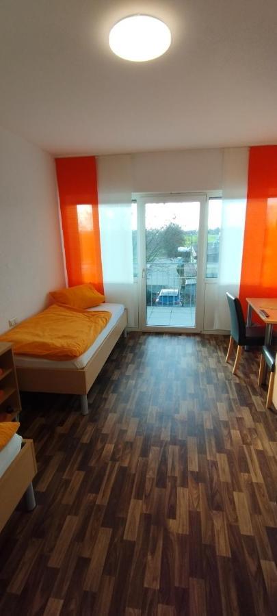 Gaststaette Zur Tribuene Aparthotel Pfungstadt Ngoại thất bức ảnh