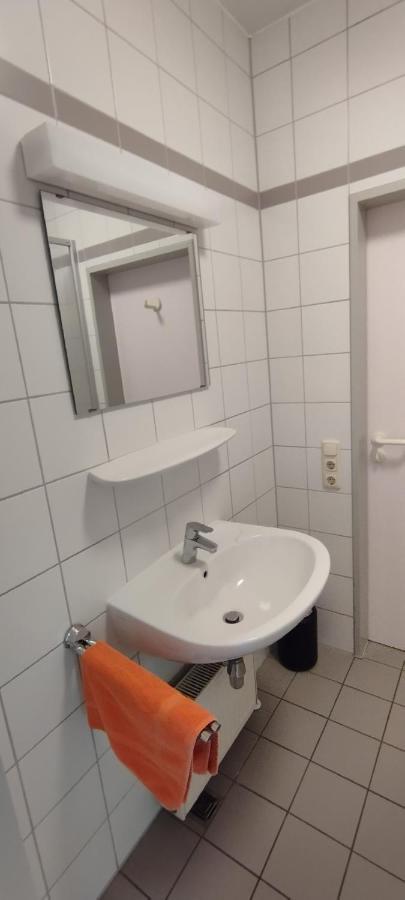 Gaststaette Zur Tribuene Aparthotel Pfungstadt Ngoại thất bức ảnh